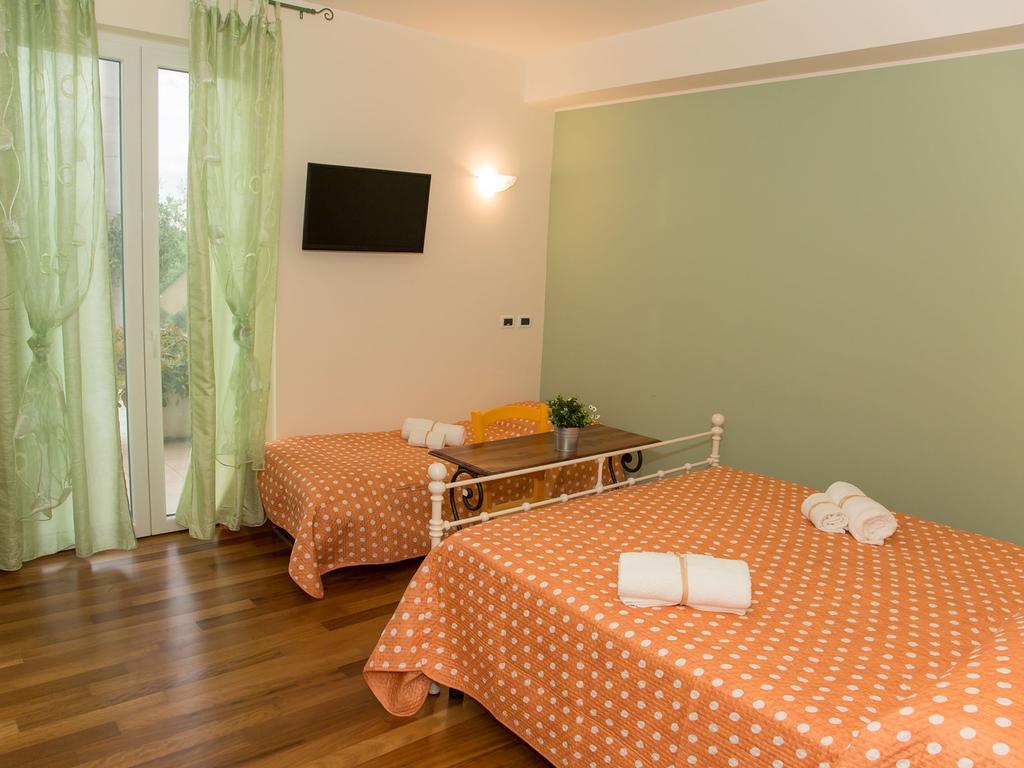 B&B Verdi Colline Controguerra Εξωτερικό φωτογραφία